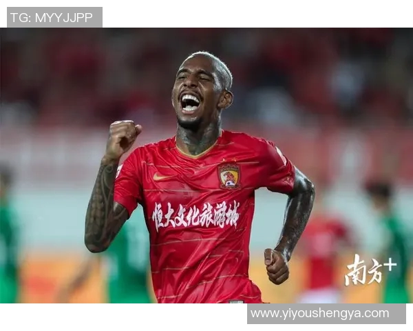 广州足球队在钻石联赛中的逆袭之路与荣耀时刻全景回顾 广州足球队在钻石联赛中的逆袭之路与荣耀时刻全景回顾