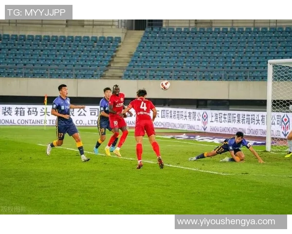 洲际杯点评:南京篮球队在比赛中的意识表现与战术分析 洲际杯点评:南京篮球队在比赛中的意识表现与战术分析