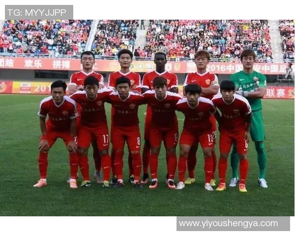 西安篮球队在奥运会积分榜上以60分稳居第一名展现强劲实力 西安篮球队在奥运会积分榜上以60分稳居第一名展现强劲实力